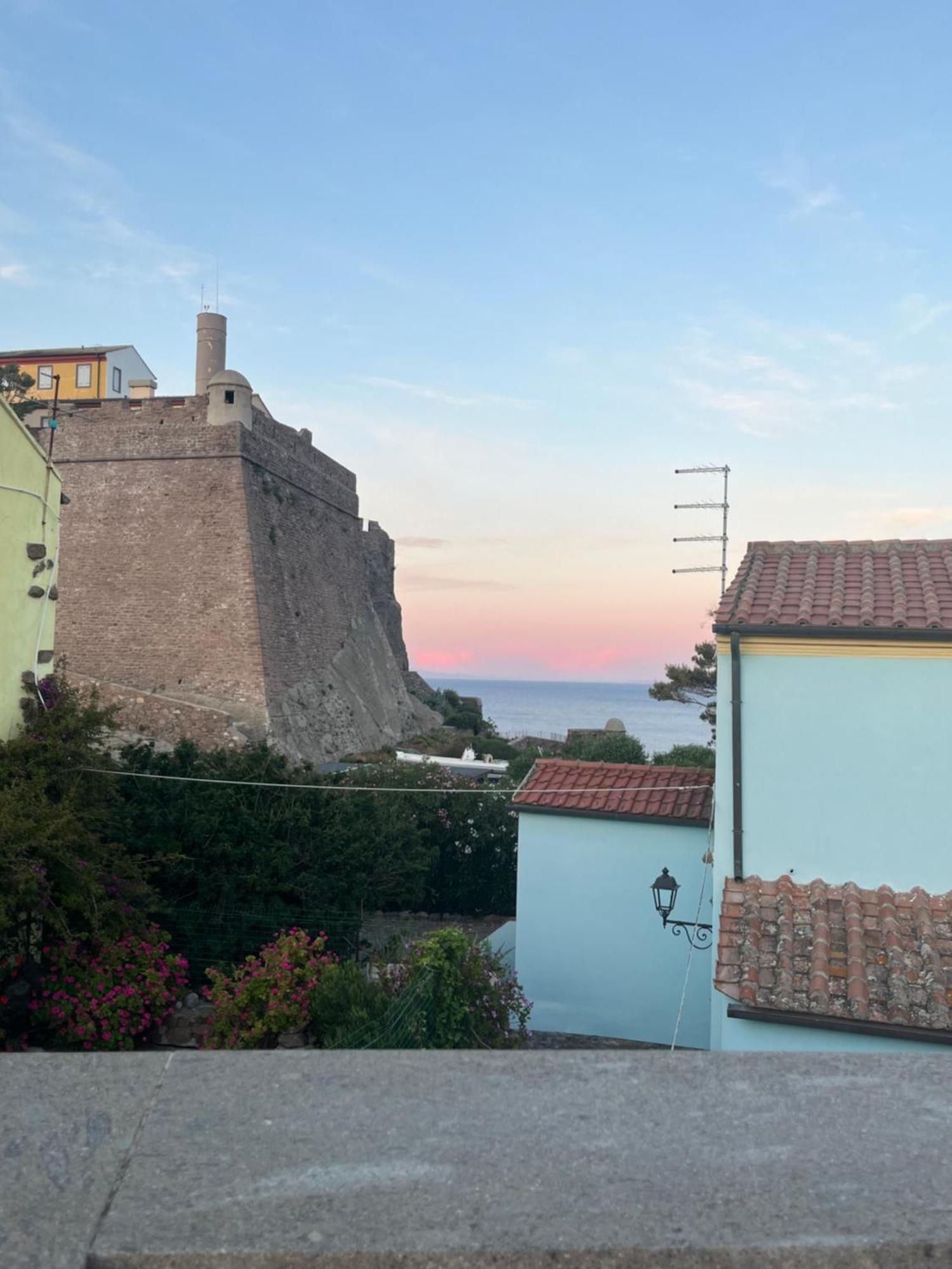 Casa Vista Castello * Capraia